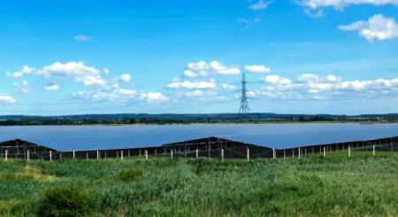 Grösster Solarpark Grossbritanniens entsteht