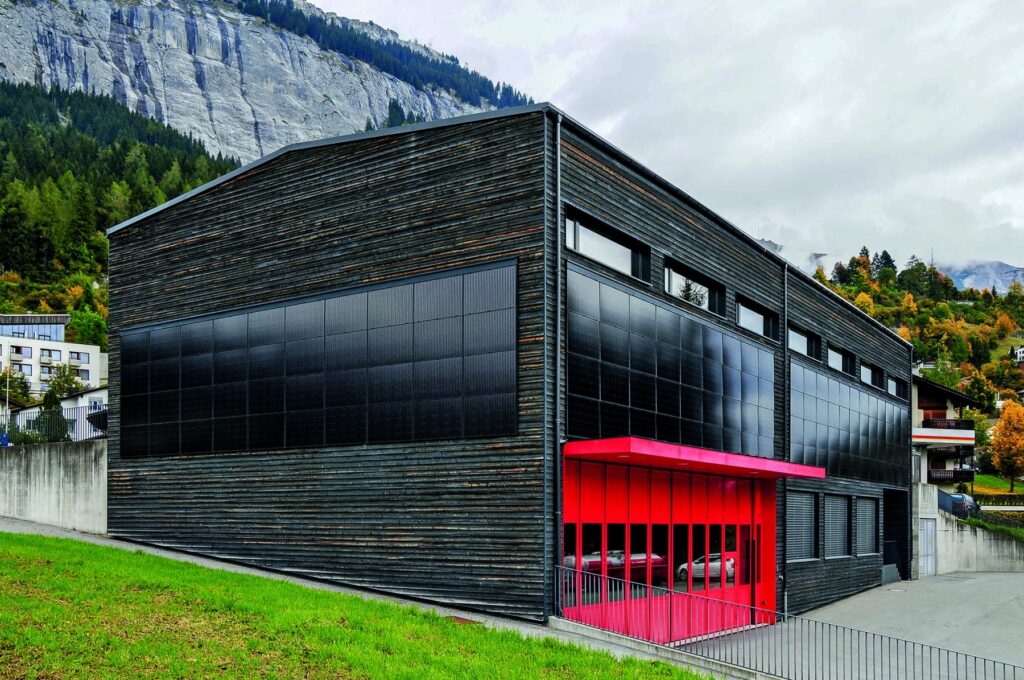 MegaSlate-Fassade in Flims, ©www.3s-solarplus.ch