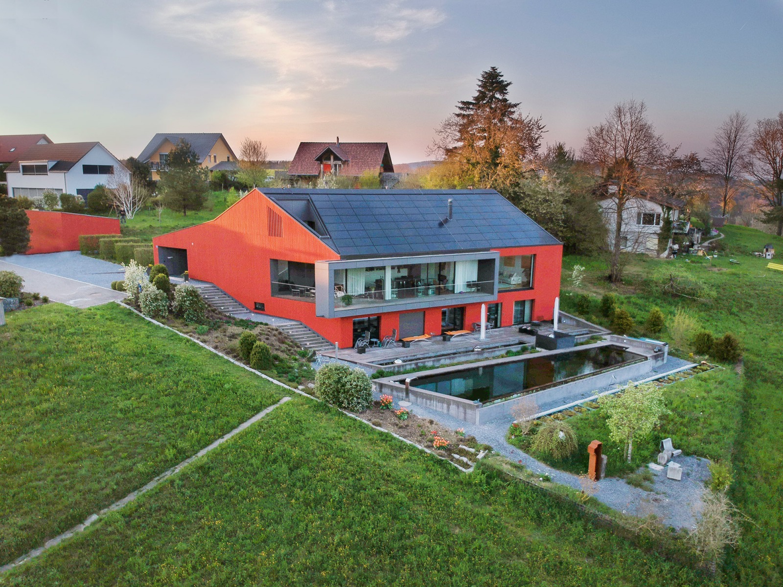 Schweiz: 683 Megawatt neue Solarpower in 2021
