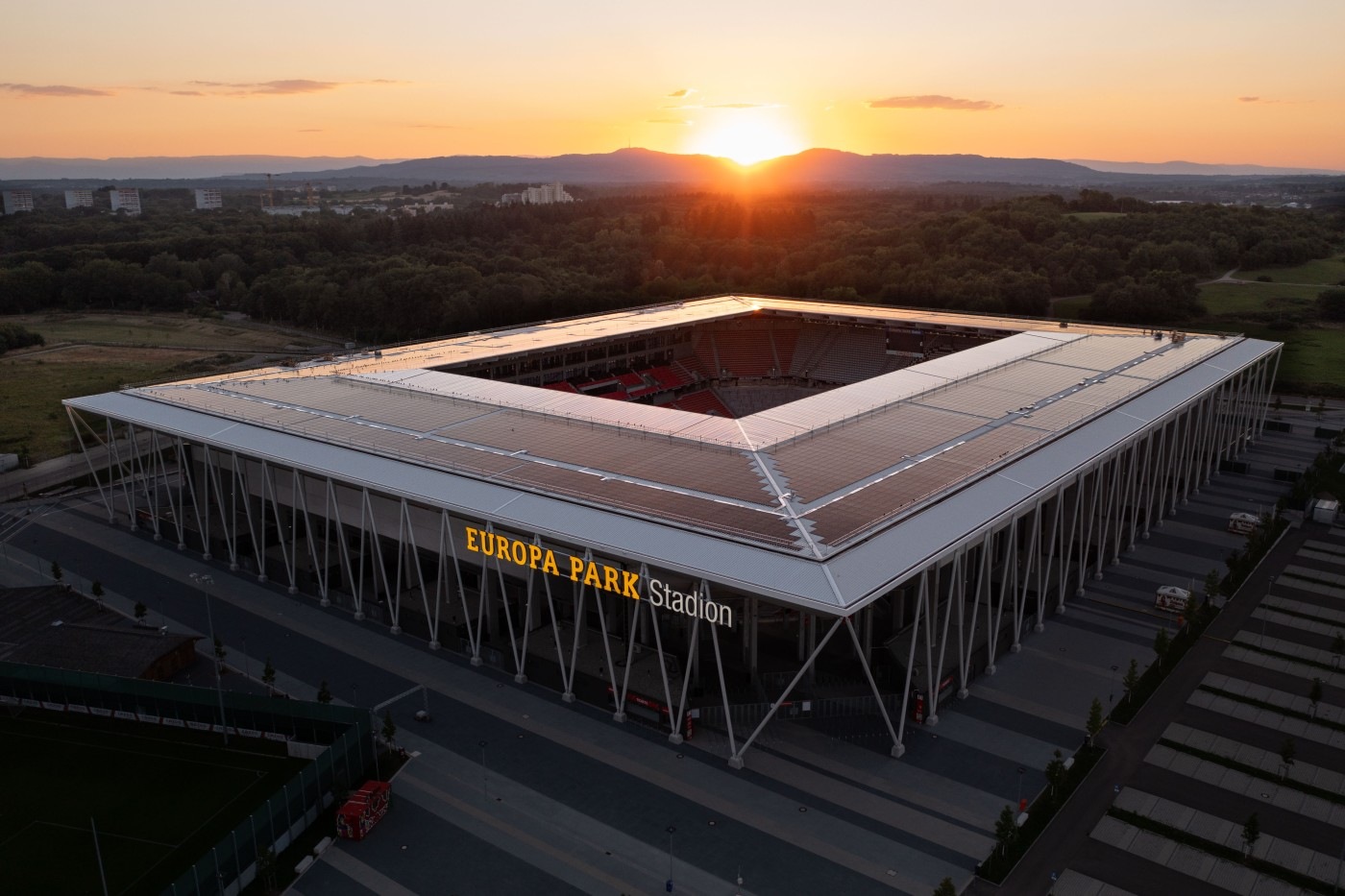 SC Freiburg startet mit Solarpower in neue Bundesligasaison
